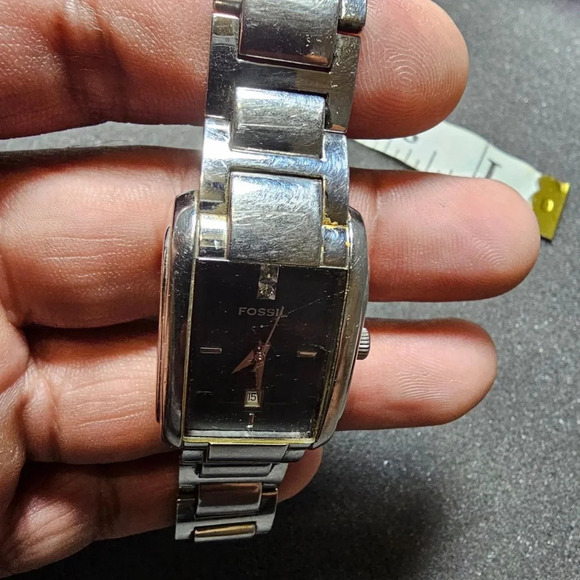 Fossil F2 Quartz Ladies Watch Rectangle Tank Date Just Diamond Accent Working - Picture 6 of 8